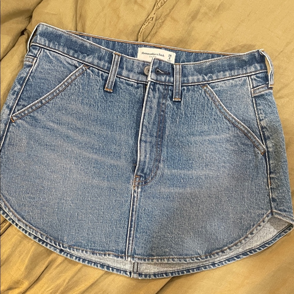 Abercrombie & Fitch Blue Denim Skirt